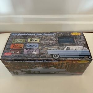 1956 Lincoln Premiere Closed Convertible Diecast Car brand new sealed box